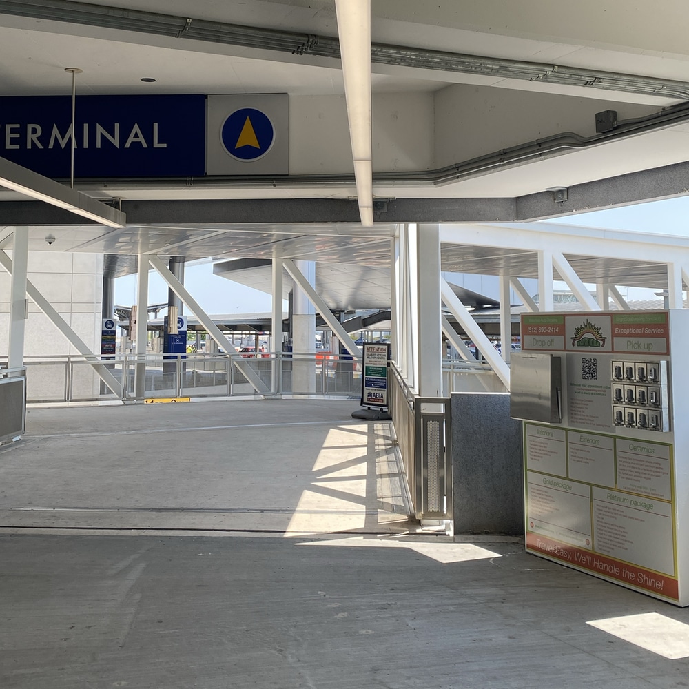 Airport car detailing